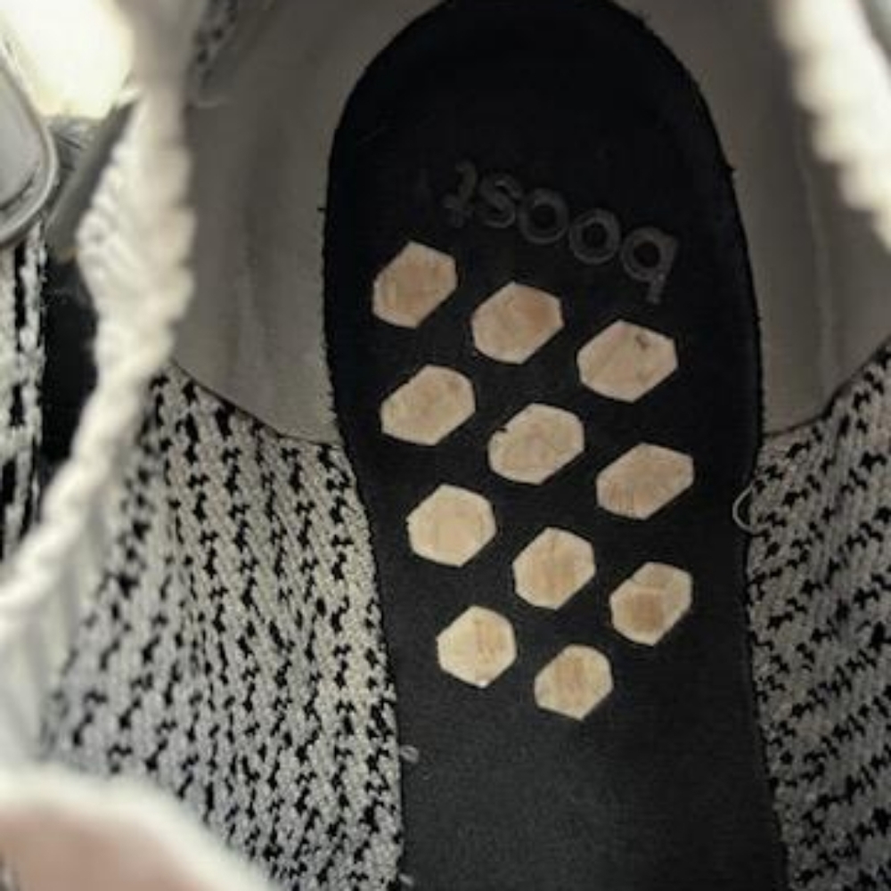 Adidas NMD R1 - Picture 7 of 9